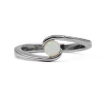 Ezüst fehér opál köves gyűrű "4"