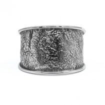Ezüst antikolt szélesedő gyűrű