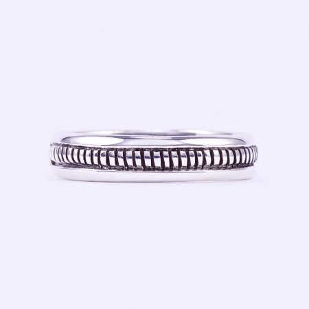 Ezüst antikolt gyűrű "5"