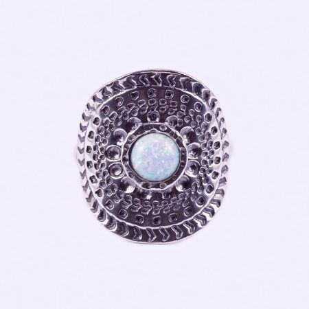 Ezüst fehér opál köves gyűrű "kerek"